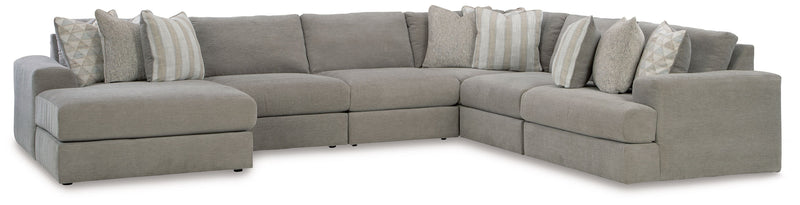 Avaliyah - Sectional by Unique Piece Furniture