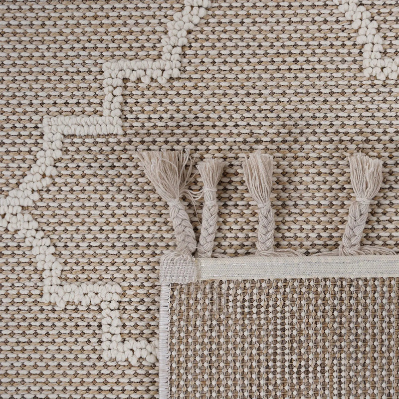 Guros - 6' X 9' Trellis Indoor / Outdoor Area Rug - Ivory by HouseOfZazla