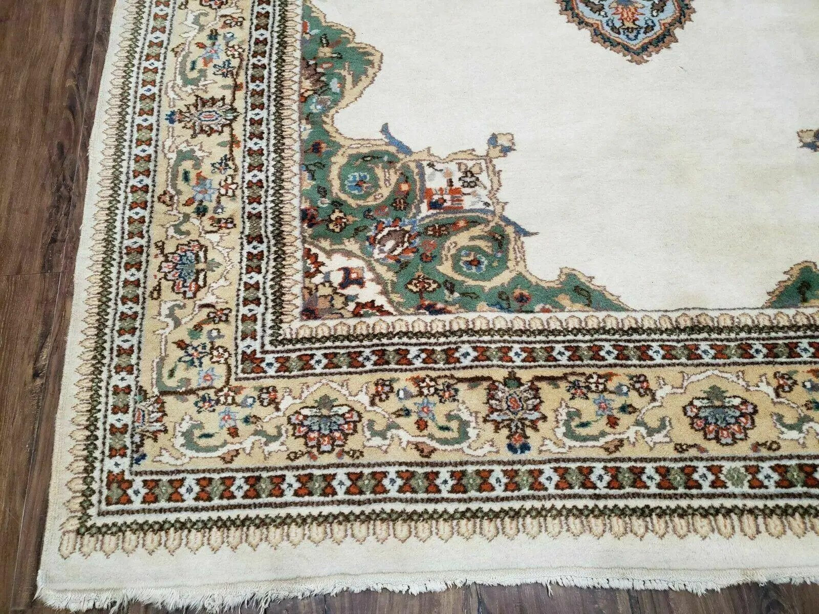 6' X 9' Vintage Handmade India Open Field Tribal Wool Rug Carpet Medallion Nice by Jewel Rugs