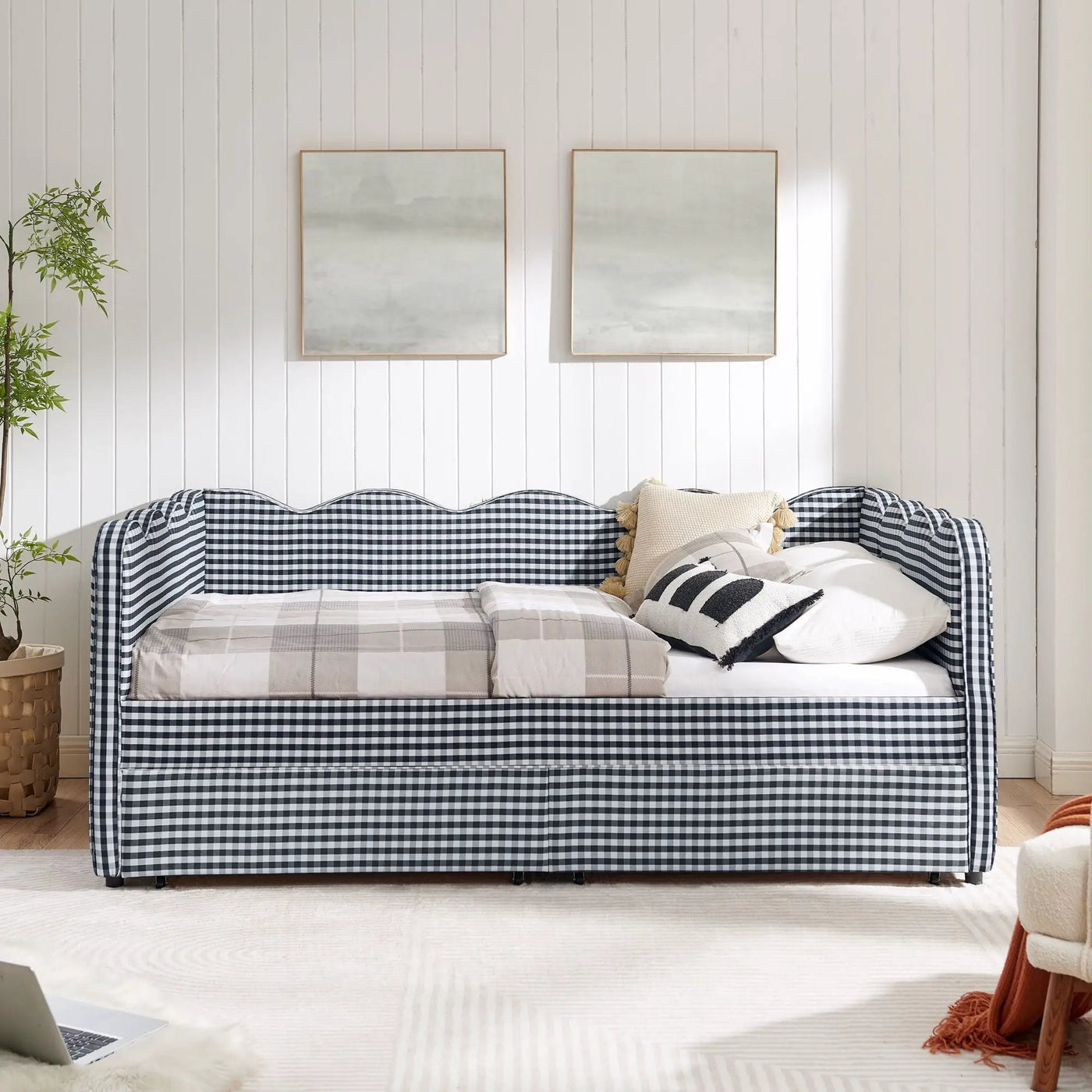 Gingham Daybed With USB Charging Port, Wave-Shaped Design by HouseOfZazla