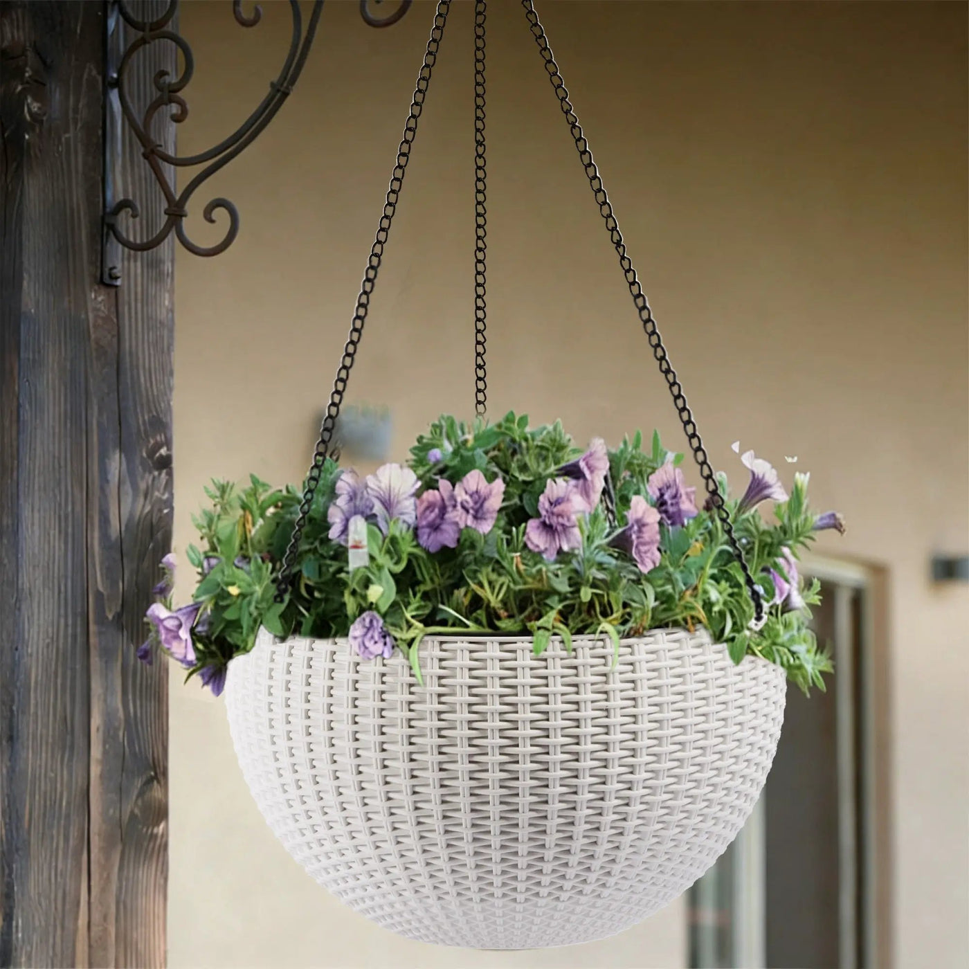 Self Watering Hanging Planter by HouseOfZazla