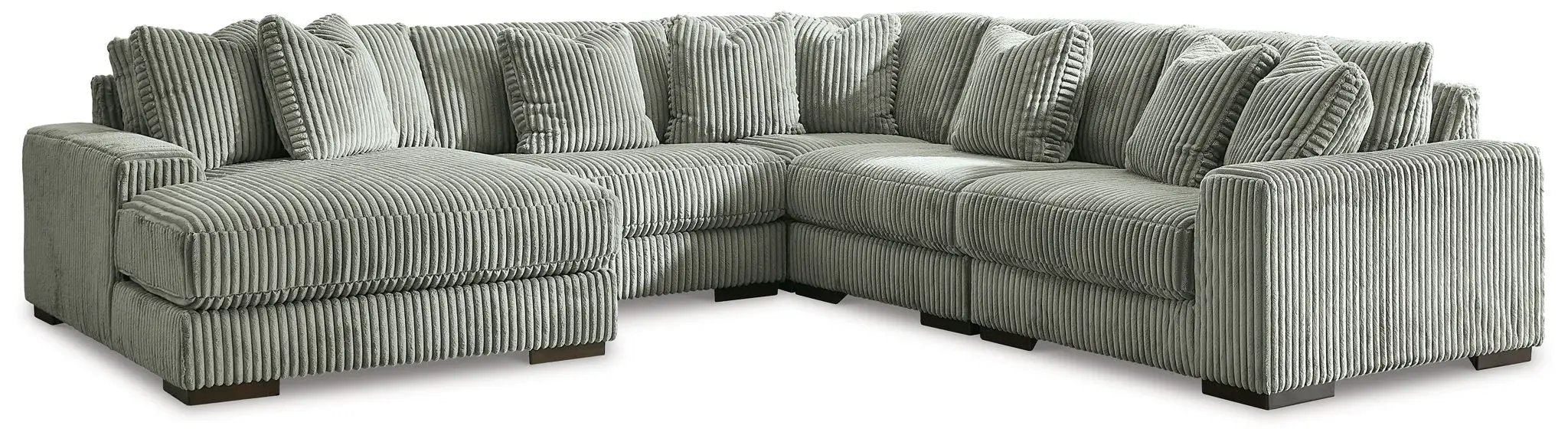 Lindyn - Sectional by Unique Piece Furniture