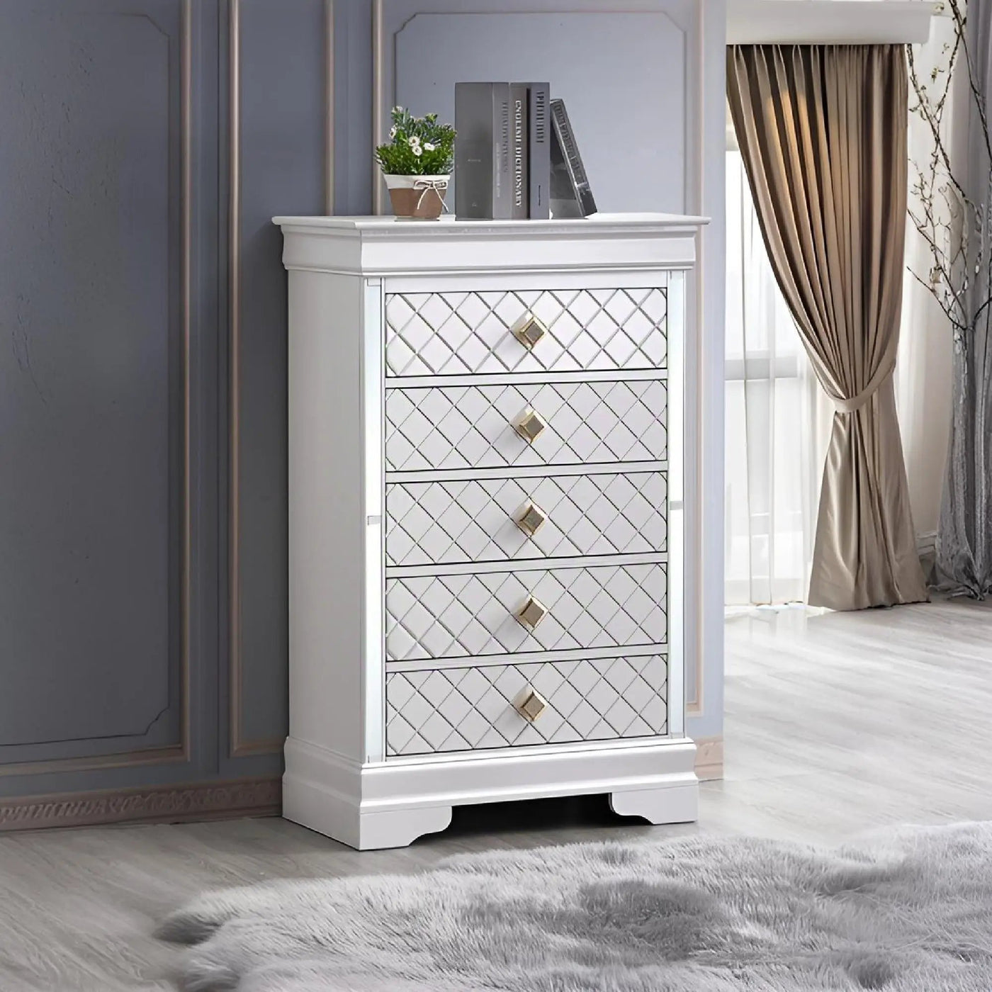 Verona - Chest by HouseOfZazla
