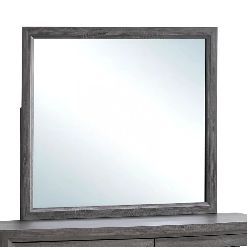 Glasgow - Mirror With Minimalist Design And Low Distortion Glass by HouseOfZazla