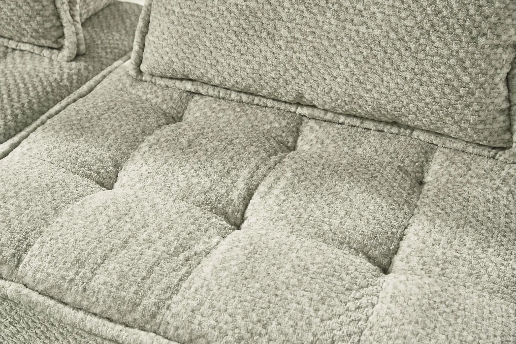 Bales - Sectional by Unique Piece Furniture