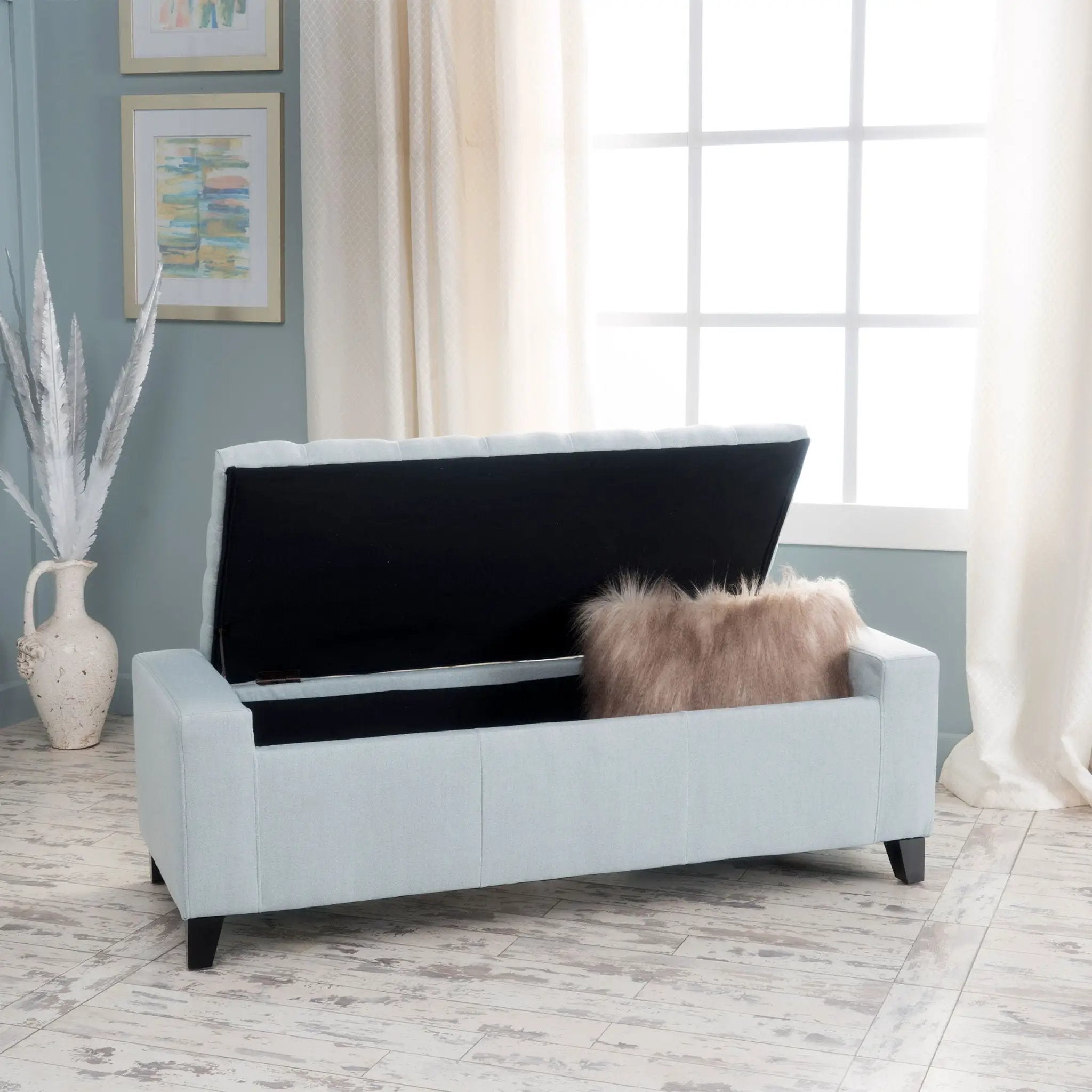 Guernsey Ottoman Storage With Tufted Top by HouseOfZazla
