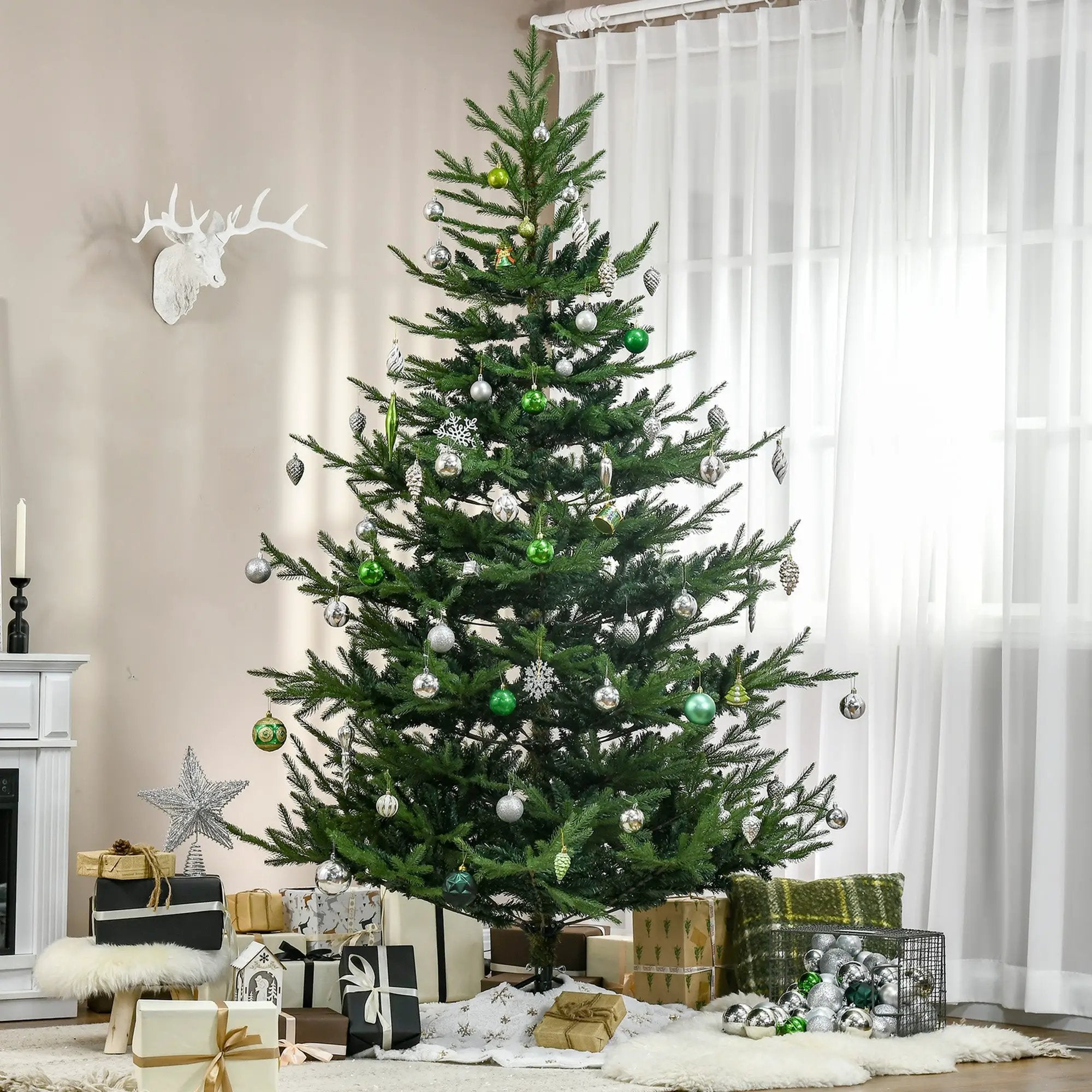 HOMCOM 7.5 Foot Artificial Christmas Tree by HouseOfZazla