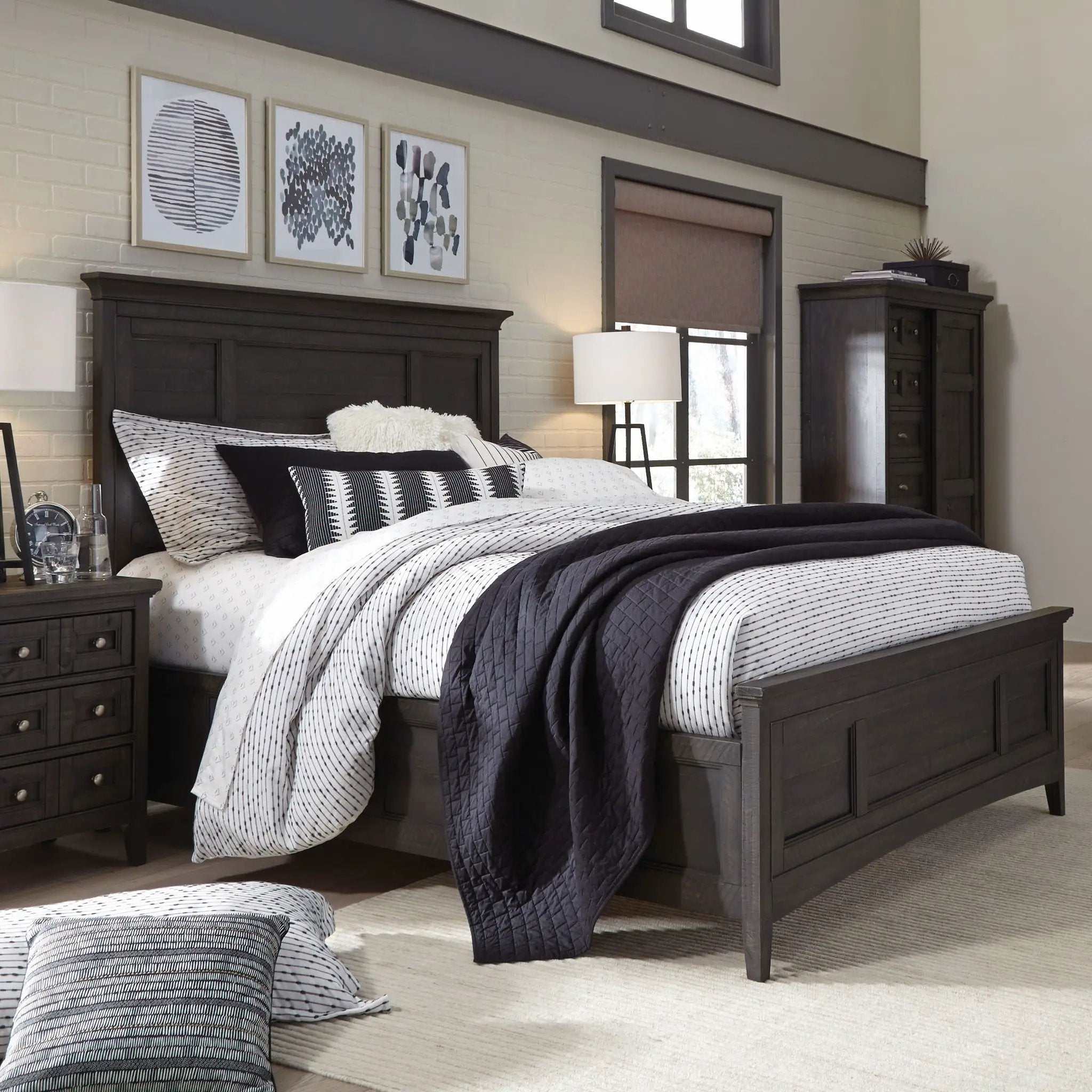Westley Falls - Complete Panel Bed With Regular Rails by Unique Piece Furniture