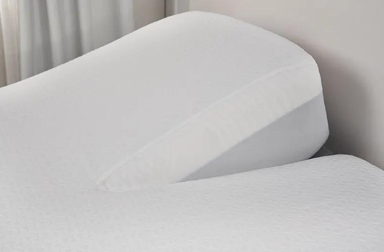 BedGear Dri-Tec Split Head Cal King Mattress Protector, White by HouseOfZazla
