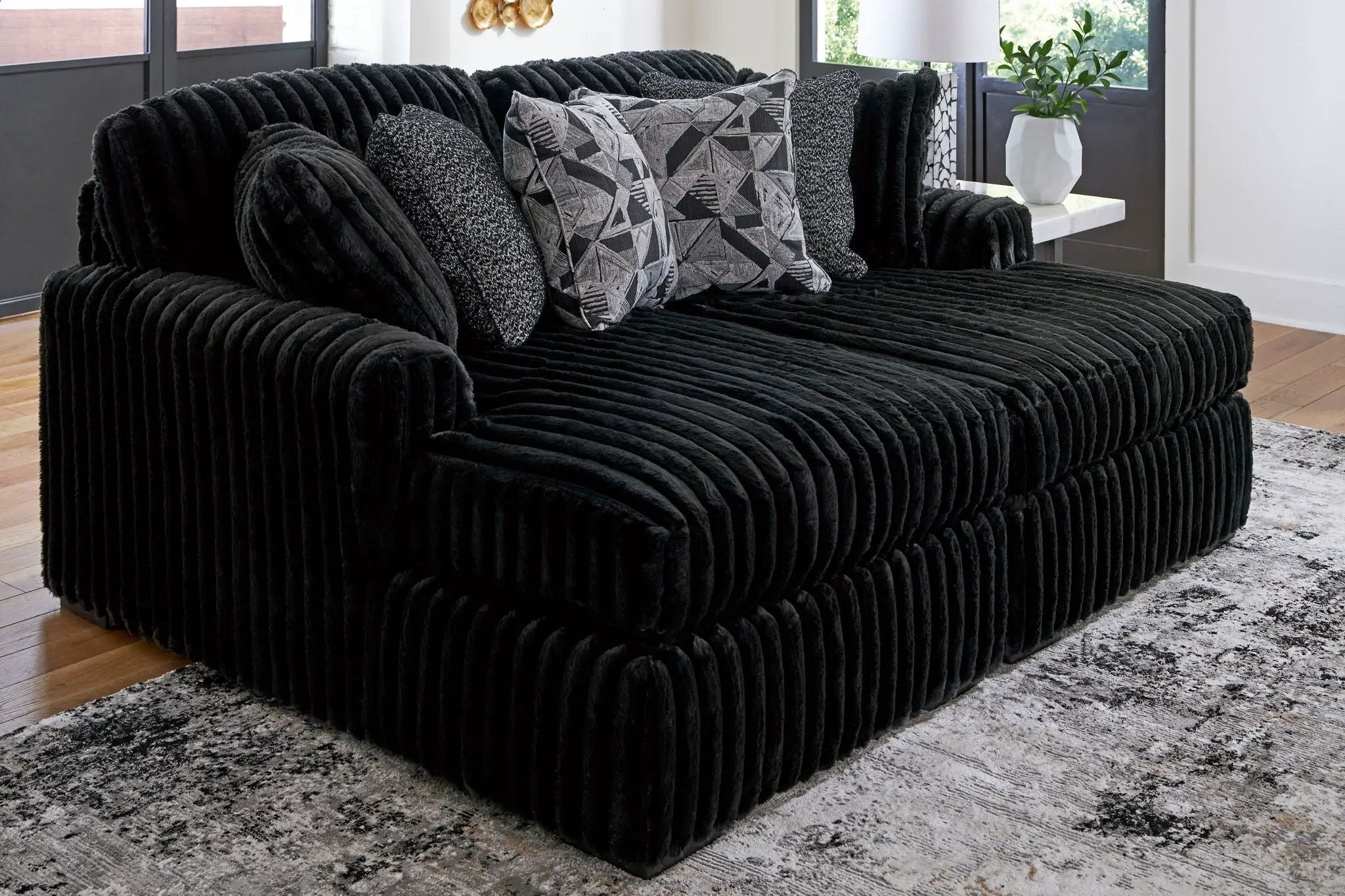 Midnight-Madness - Sectional by Unique Piece Furniture