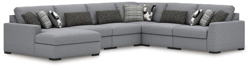 Bealton - Sectional by Unique Piece Furniture