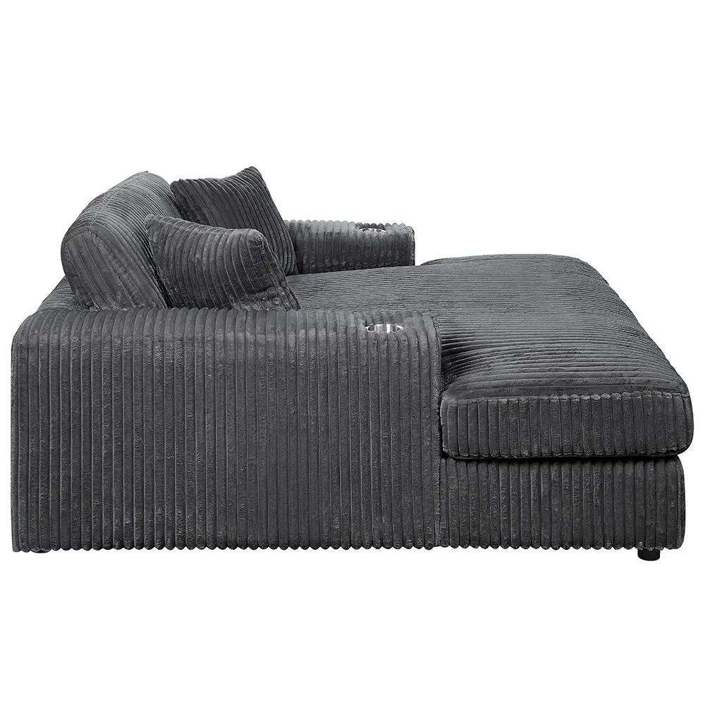 Hilde - Chaise With 2 Pillows by Unique Piece Furniture