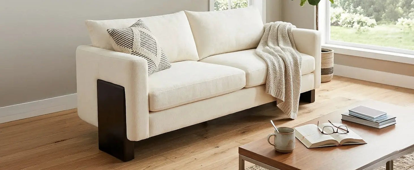 Modern Sofa Couch Stylish 3-Seater Sofa with Rubberwood Legs by HouseOfZazla