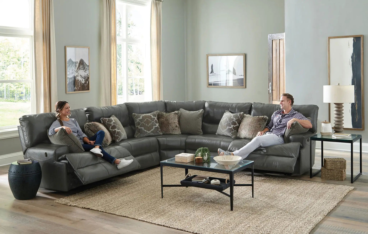 Como - 5 Piece Italian Leather Match Reclining Sectional by Unique Piece Furniture