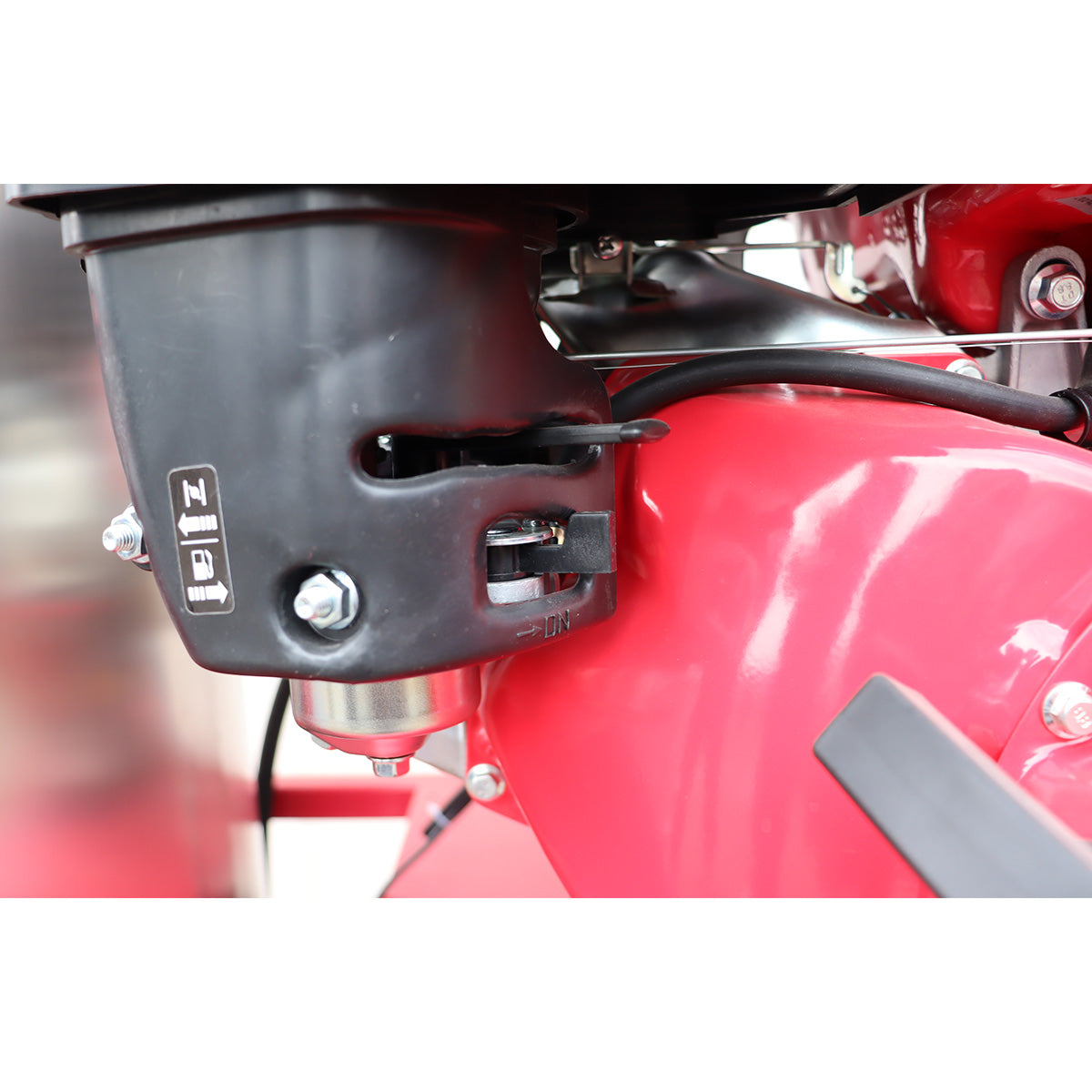 Industrial 4000 PSI Hot Water Pressure Washer with 436 Gal Water Tank by Chery Industrial