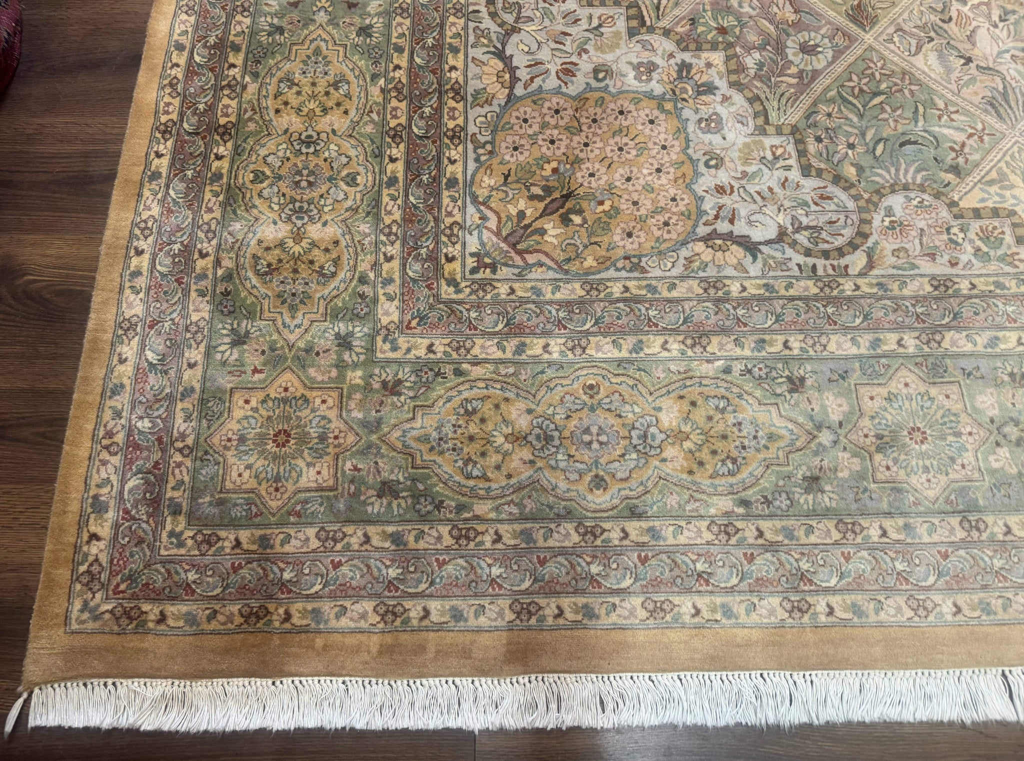 Pak Persian Rug 9x12, Diamond Panel Design, Fine 225 KPSI, Wool by Jewel Rugs