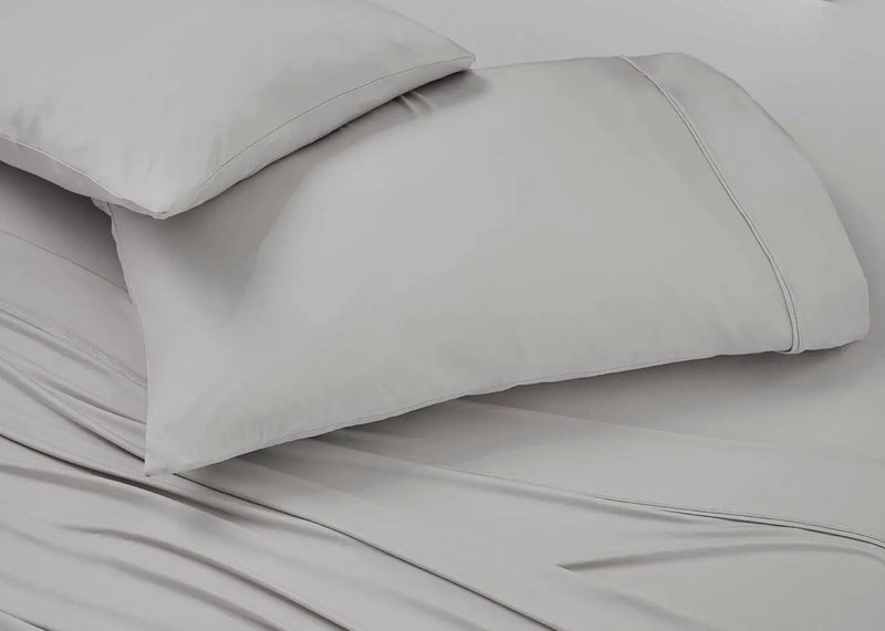 BedGear Ver-Tex Pillowcase 2pc Set, Light Grey, Queen by HouseOfZazla