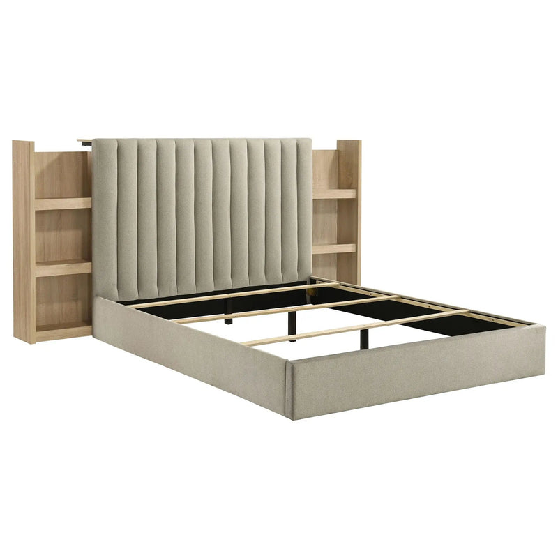 Arielle 4-piece Queen Bedroom Set Light Oak by Unique Piece Furniture