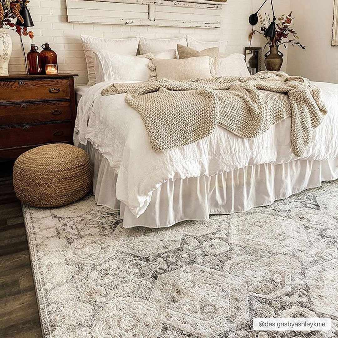 Minoa Area Rug by Hauteloom