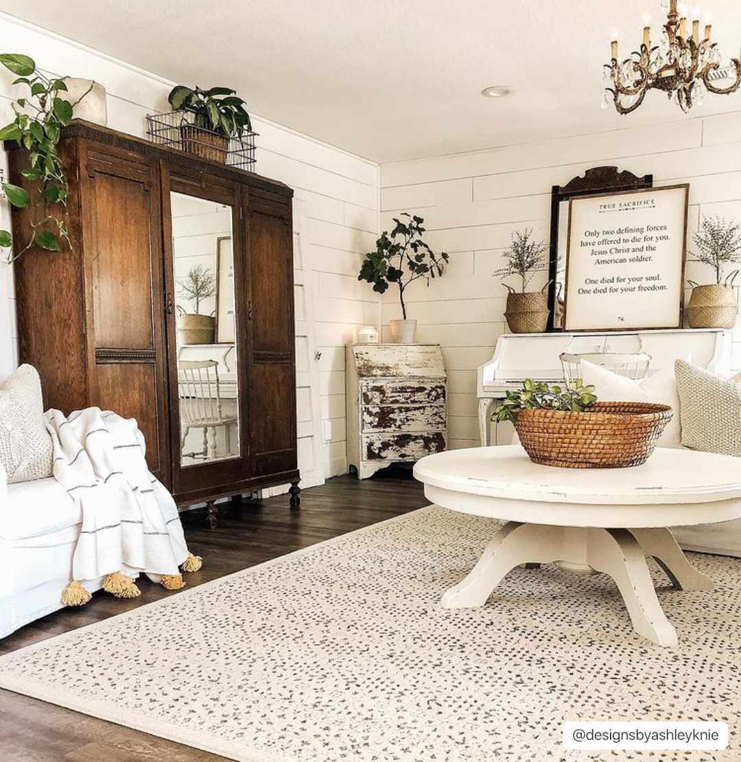 Sattley Area Rug by Boutique Rugs