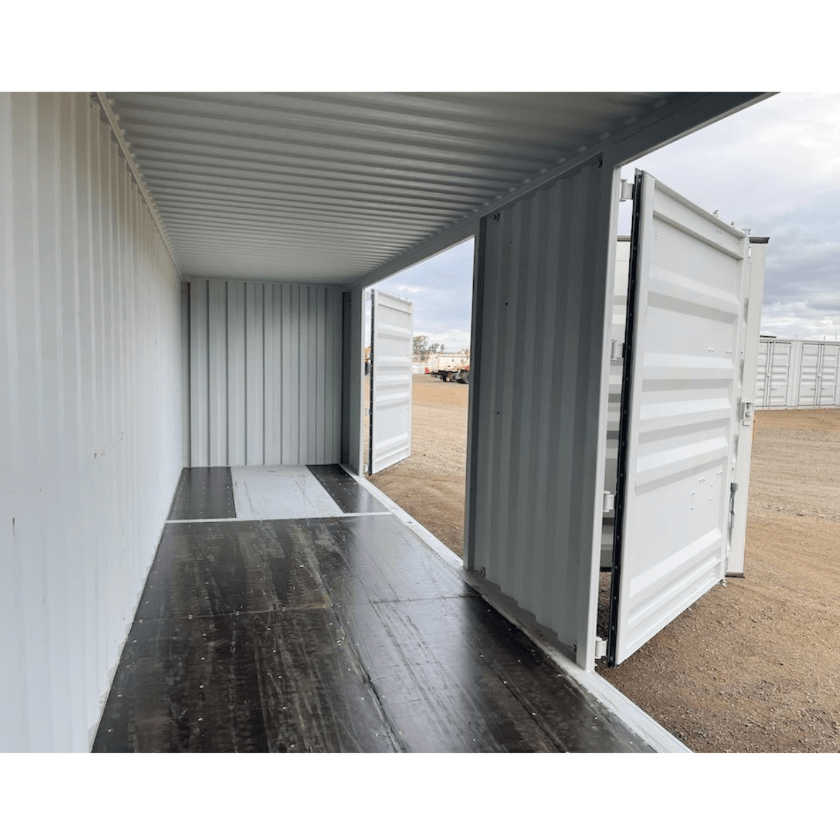 40ft High Cube Two Multi Doors Container by Chery Industrial