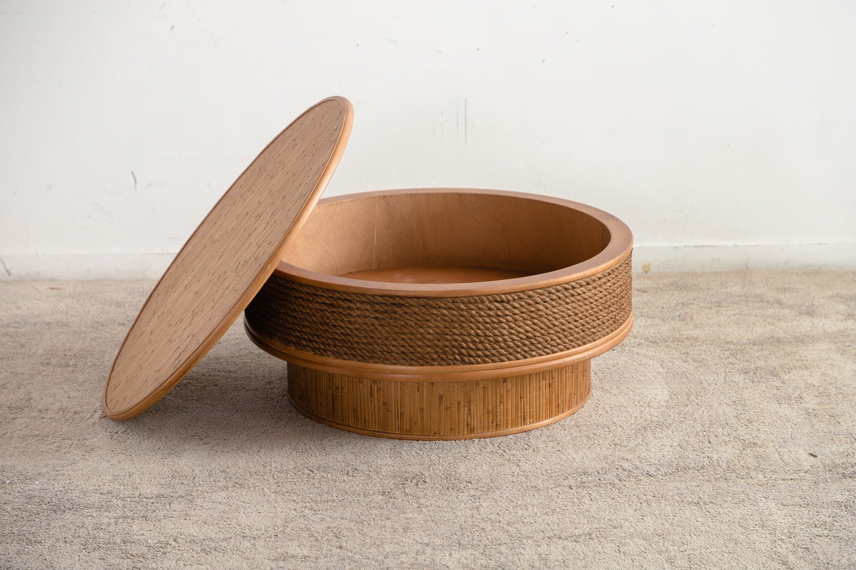 31.5" Round Retro Coffee Table With Flip-top Cover - Hemp Rope + Rattan,Featuring a Vintage, photo 9 of 10