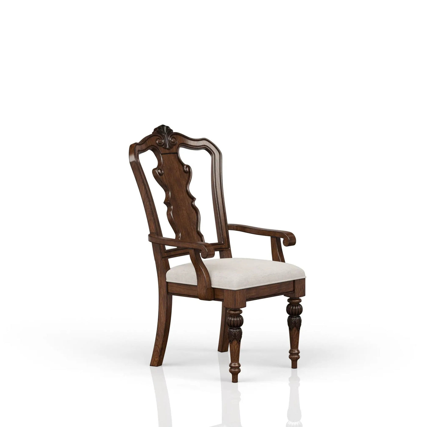 Traditional Chair by HouseOfZazla