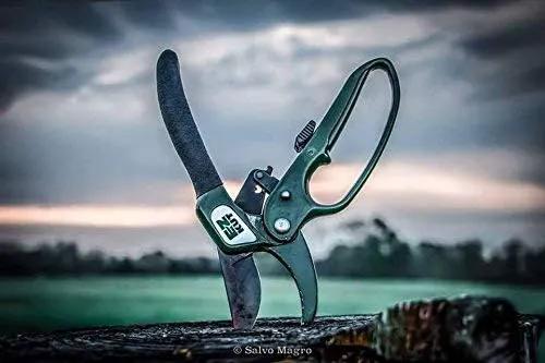 EZ Kut Original Ratcheting Pruner Kit with Molded Ballistic Nylon Sheath and Carbide Blade Tool, Green and Black by GreenHaven Gardens