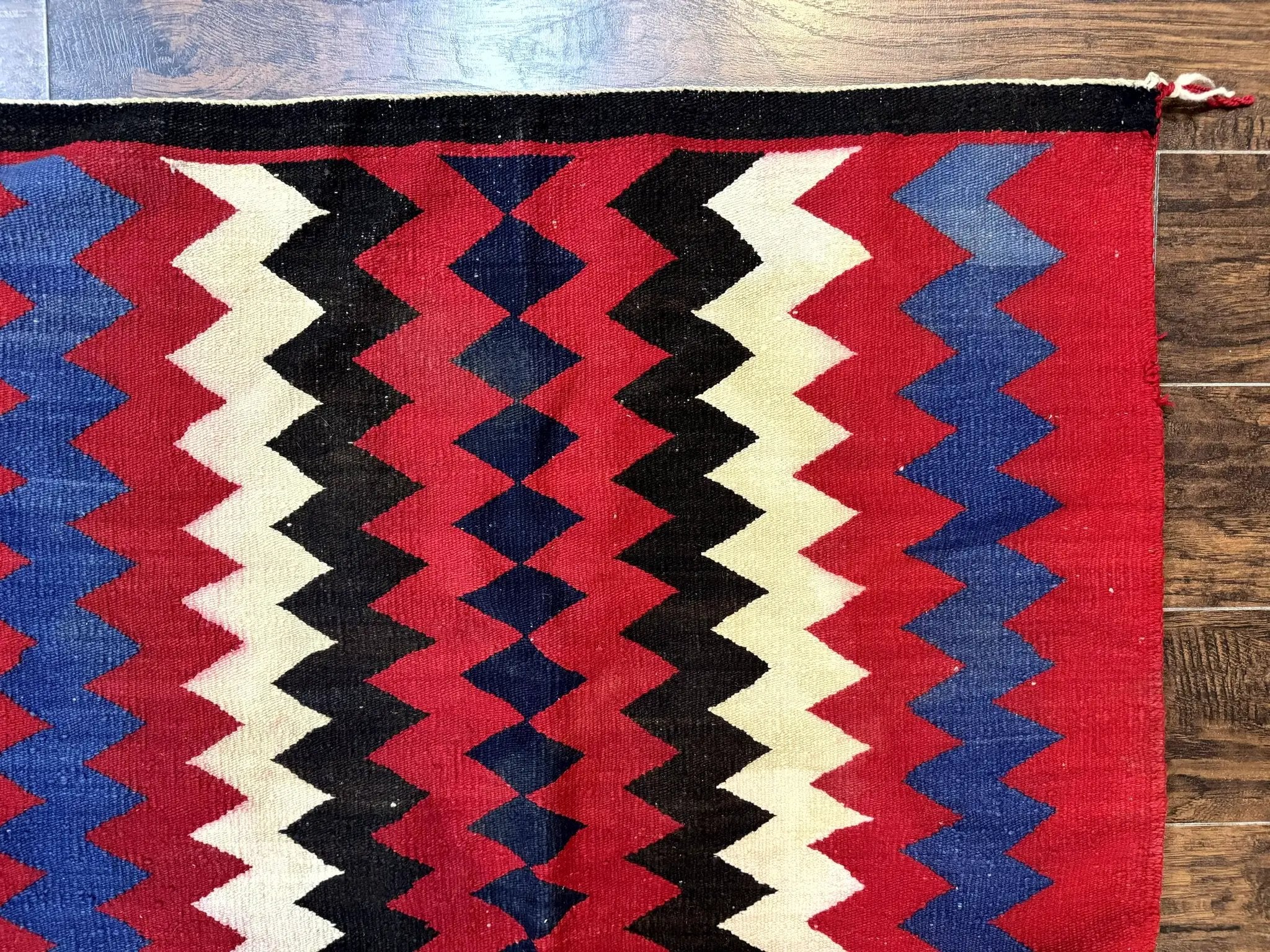 Antique Navajo Rug 3.7 x 2.8, Red Ivory Blue, Zig Zag Pattern, Handmad