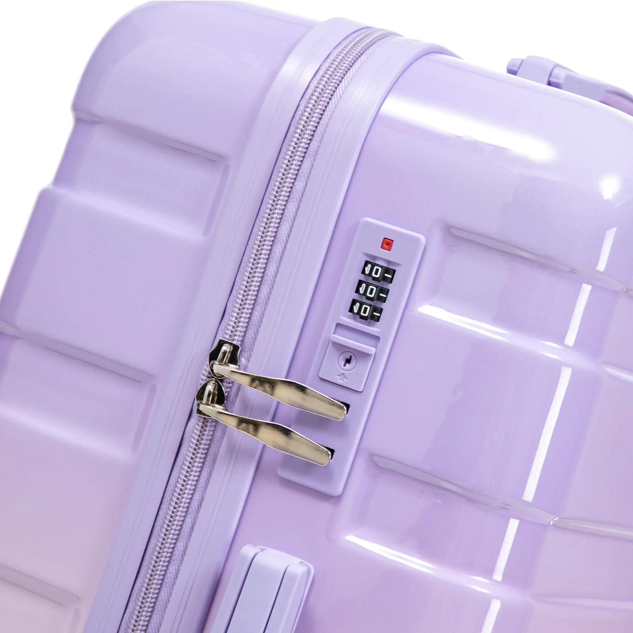 20'/24'/28' 3-Piece PC Spinner Wheel Luggage Set by HouseOfZazla