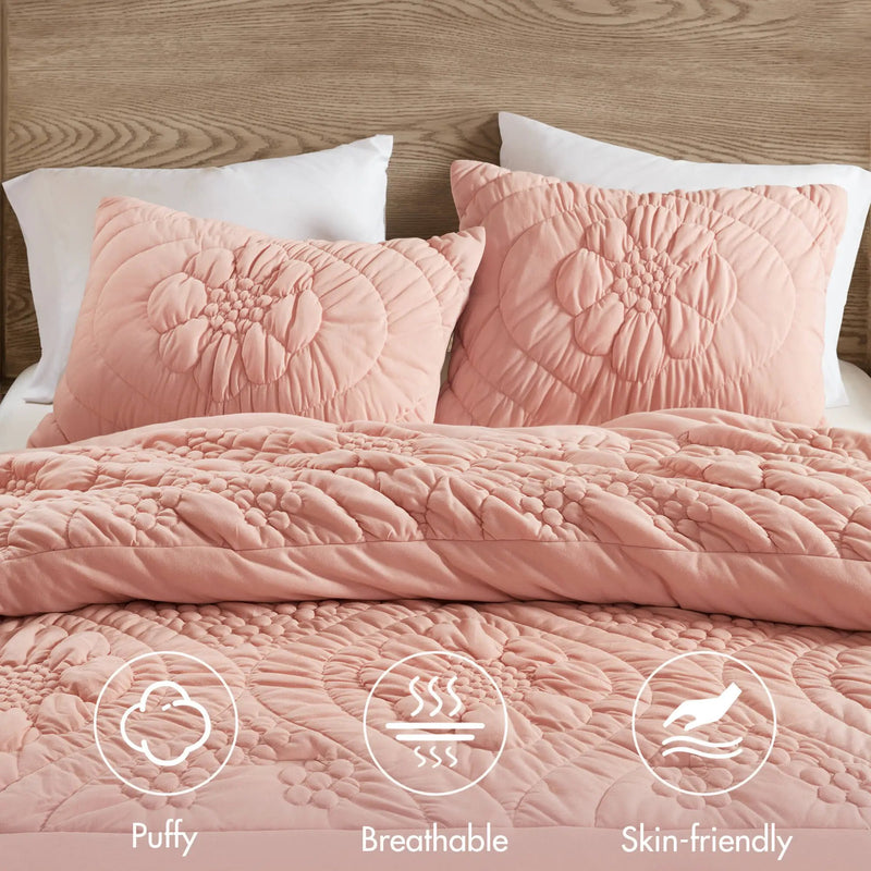 3-Piece Full/Queen Comforter Set by HouseOfZazla