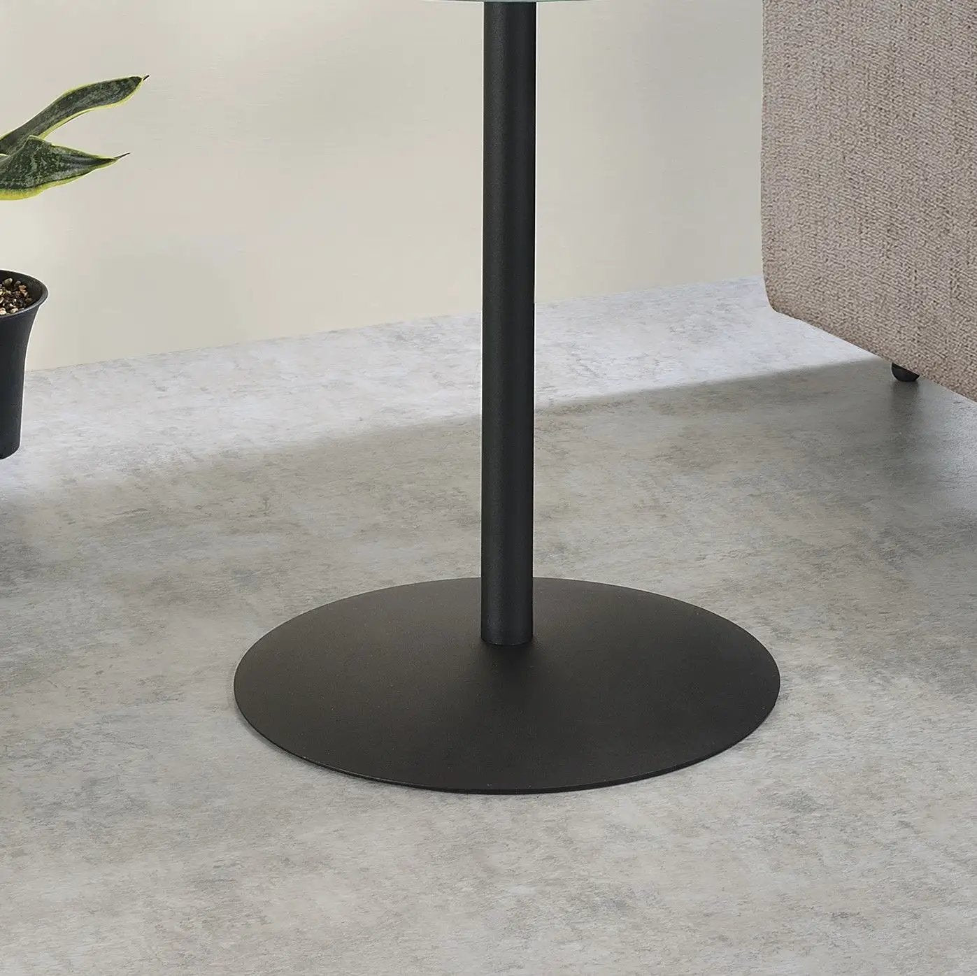 Circa - 17.5" End Table With Marble Textured Top by HouseOfZazla