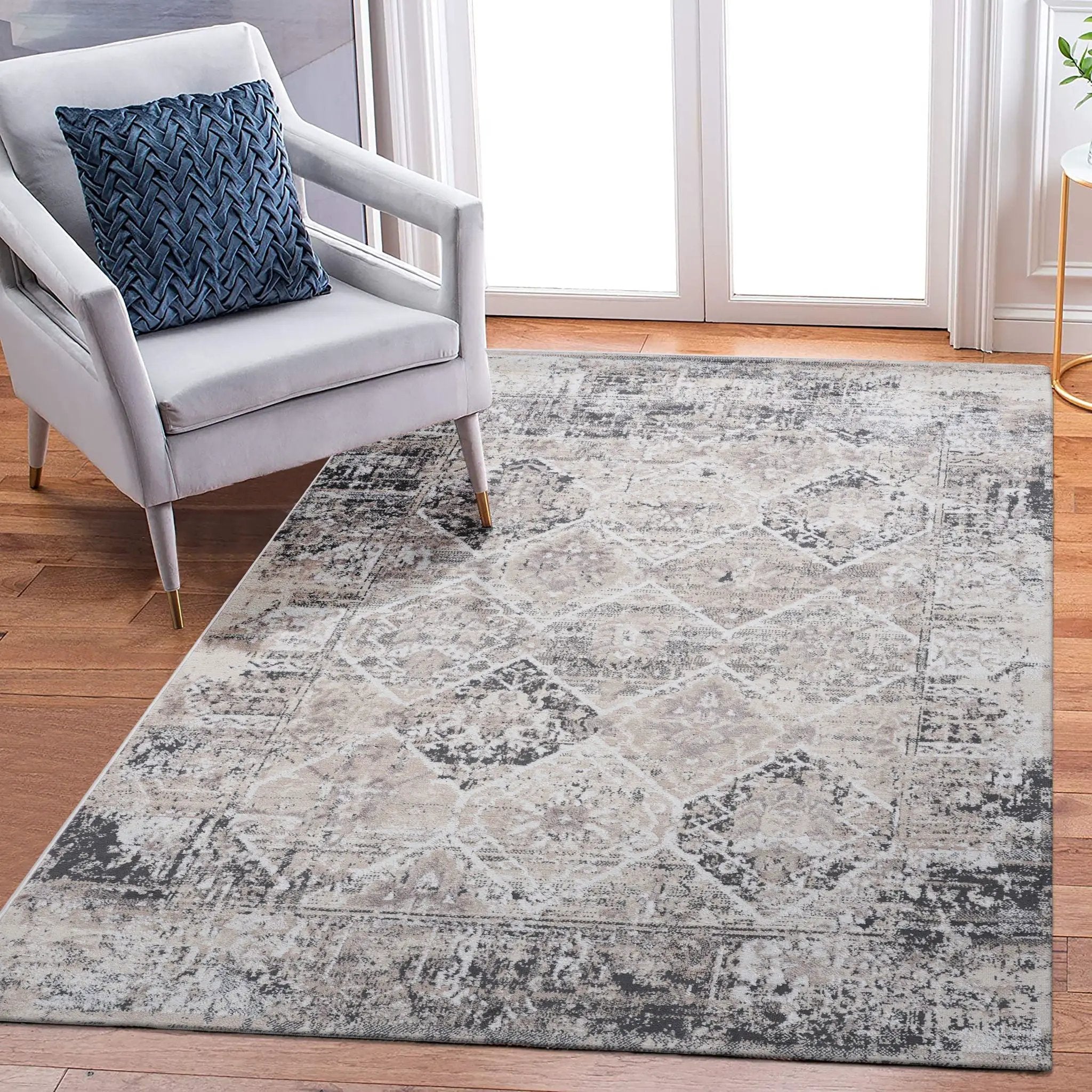 Payas - Traditional Area Rug by Unique Piece Furniture