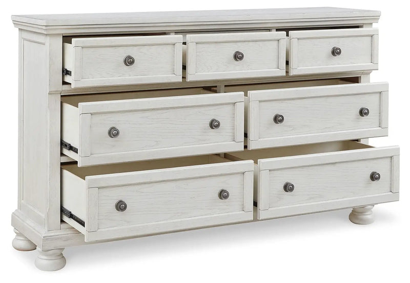 Robbinsdale - Sleigh Bed Set by Unique Piece Furniture