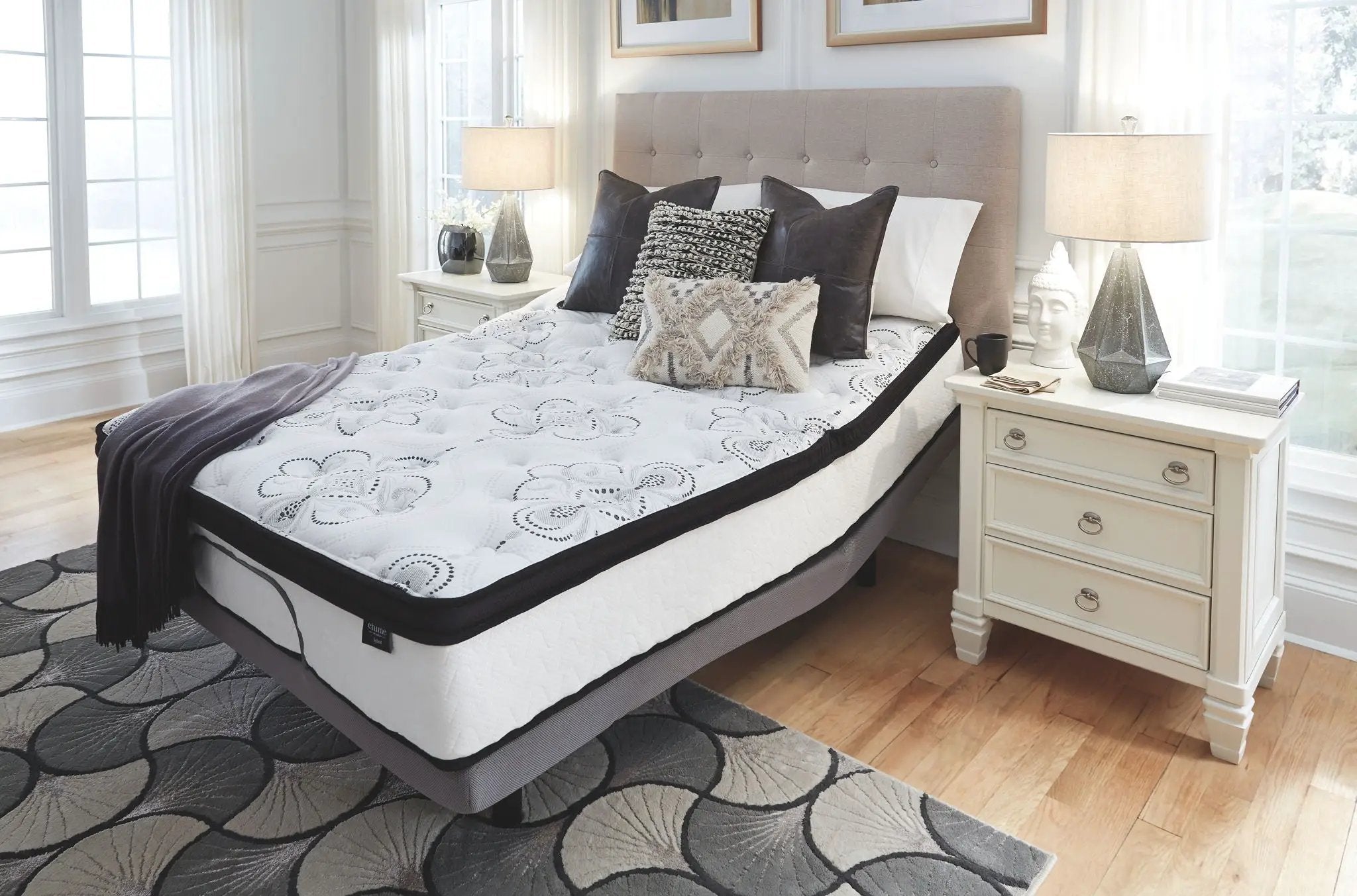 Chime 12 Inch Hybrid - Ultra Plush Hybrid Mattress by Unique Piece Furniture