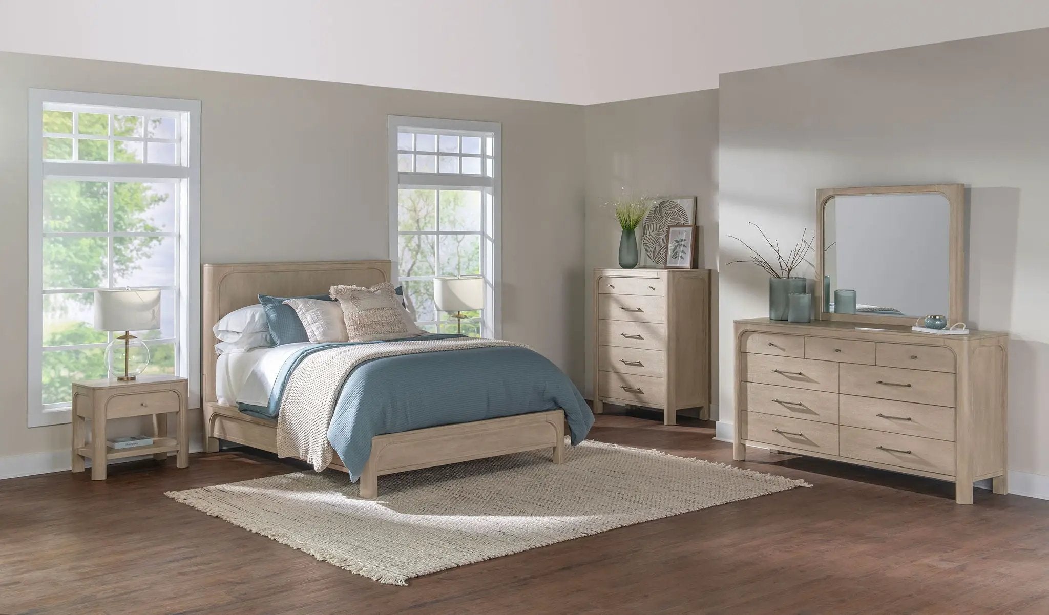 Solano 5-piece California King Bedroom Set Weathered Mango by Unique Piece Furniture