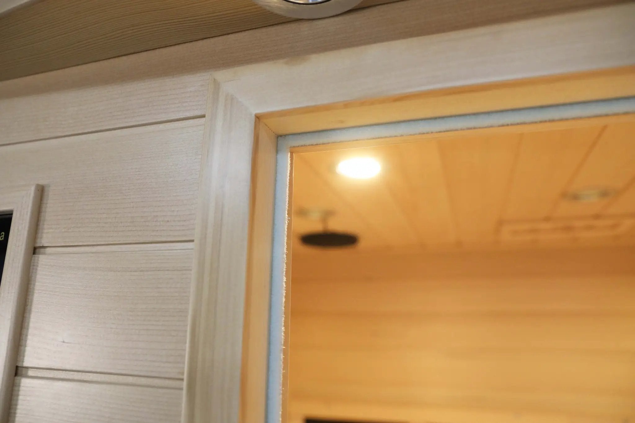 Low EMF Three person Far infrared sauna room (Roof & Floor) by HouseOfZazla