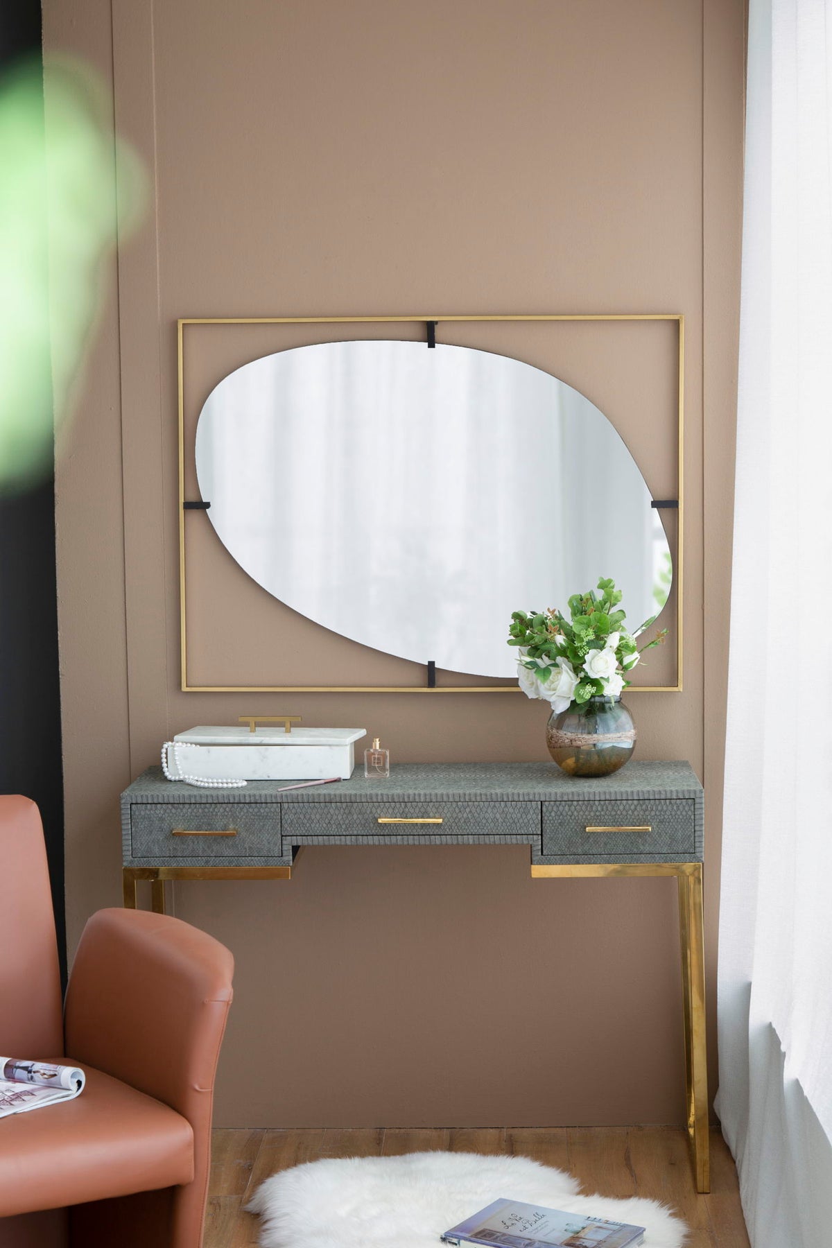 Gold Metal Frame Wall Mirror with Contemporary Design, photo 14 of 28