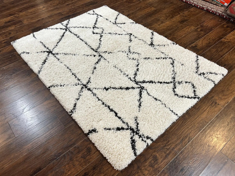 Modern Shag Rug 5x7, Ivory and Black Area Rug 5 x 7 ft by Jewel Rugs