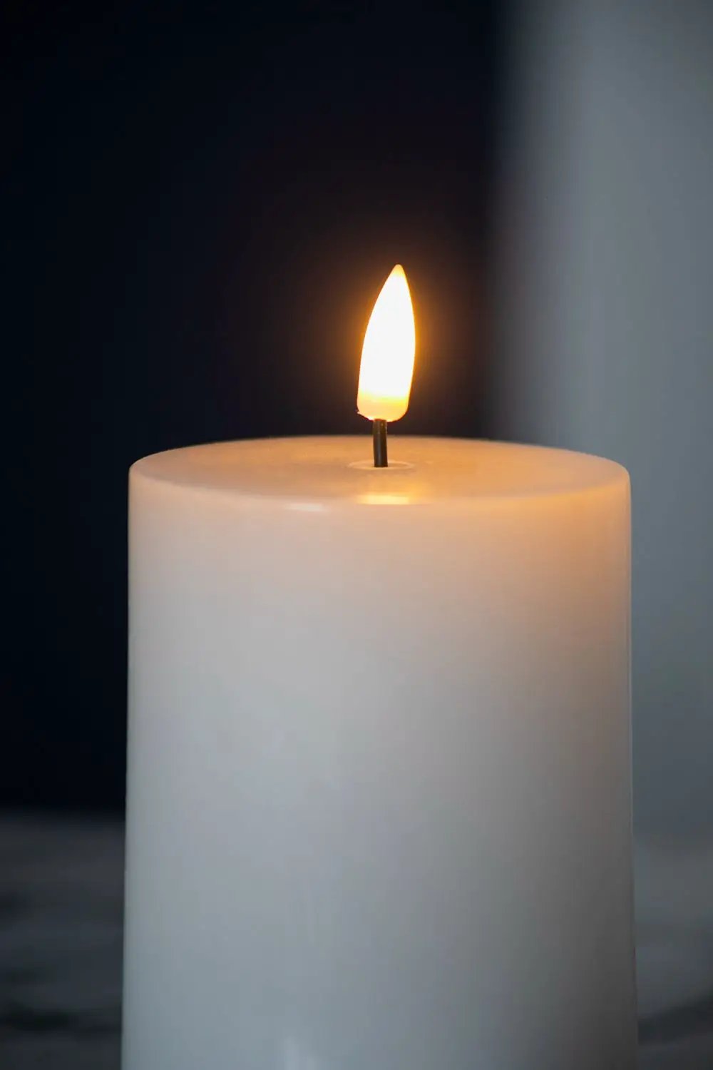 LED Candles With Wick And Remote Control Timer (Set of 2) - White by HouseOfZazla