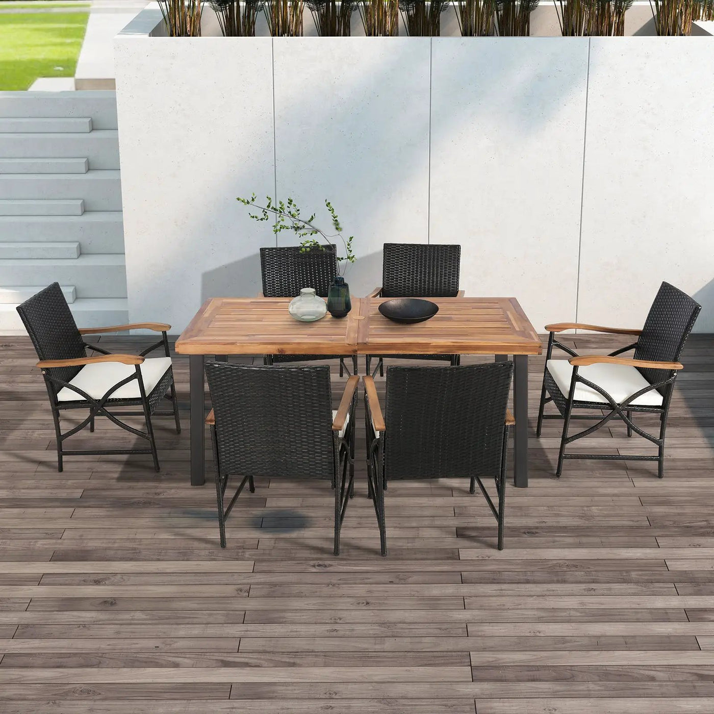 Set of 2/4 Patio Wicker Chairs with Soft Zippered Cushion by DirectDeals