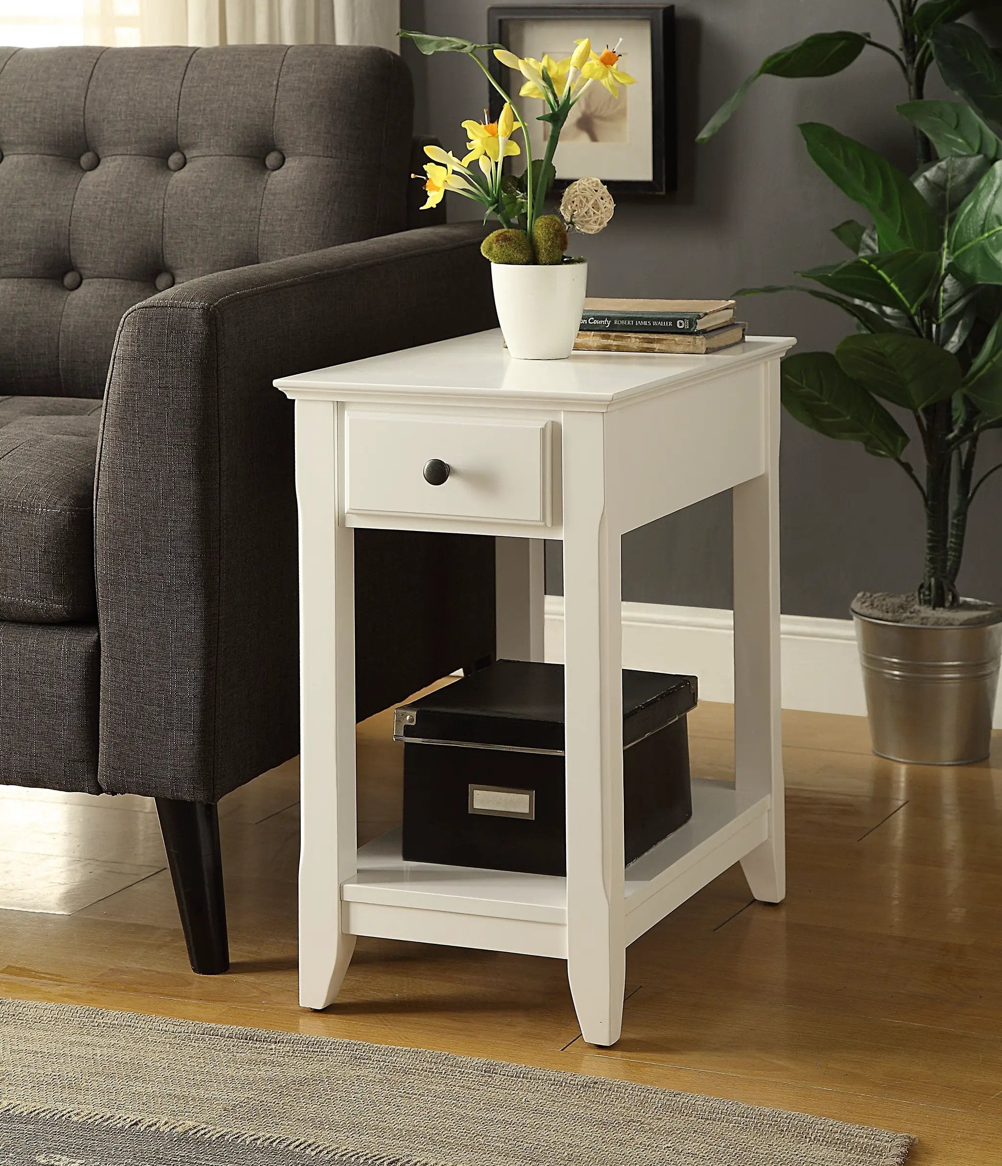 Bertie - Accent Table - White by Unique Piece Furniture