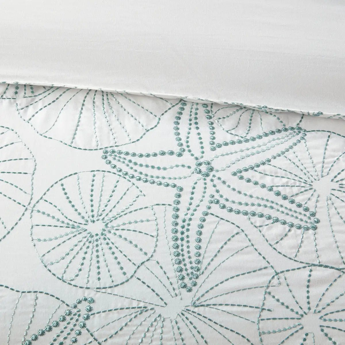 Duvet Cover Mini Set White Full/Queen by HouseOfZazla