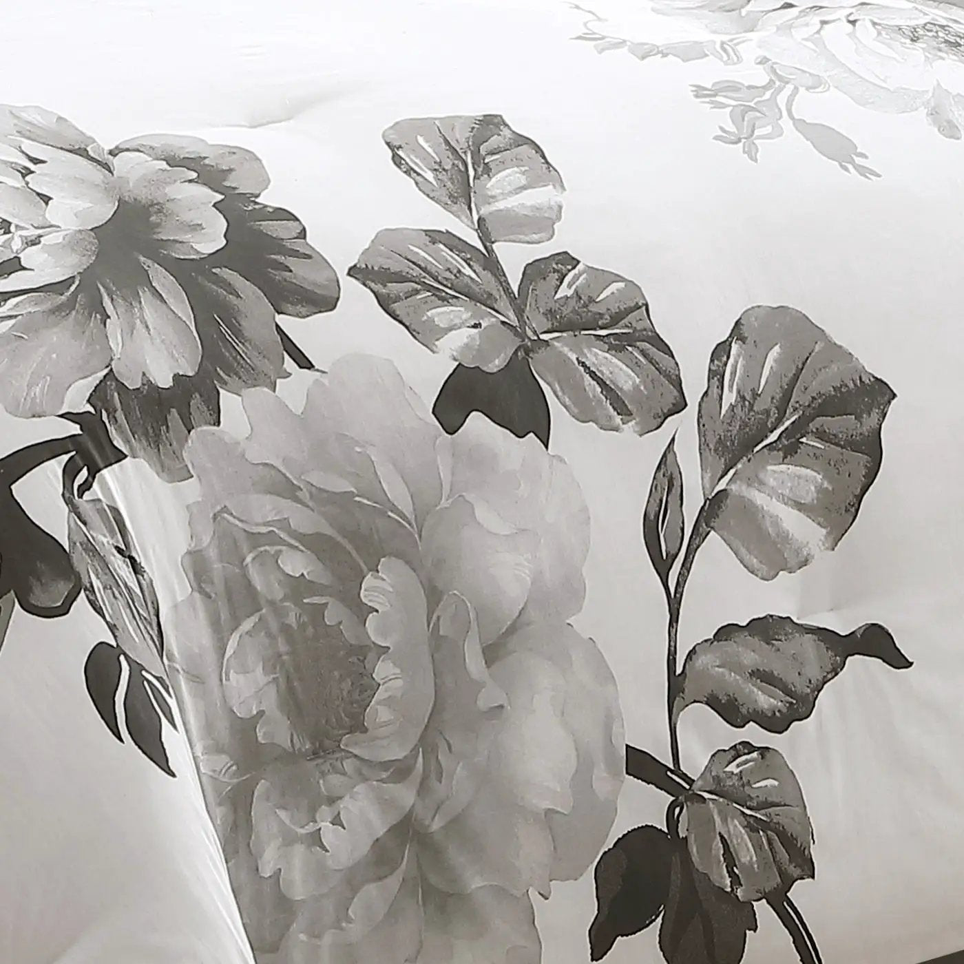 Ridgely 7 Pc Watercolor Black and White Floral Comforter Set by HouseOfZazla