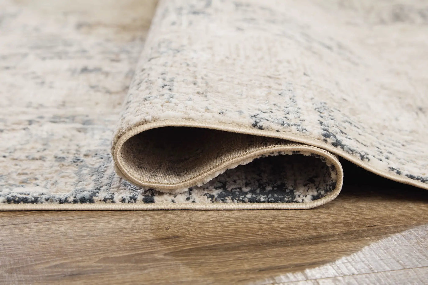 Gentor - Rug by Unique Piece Furniture