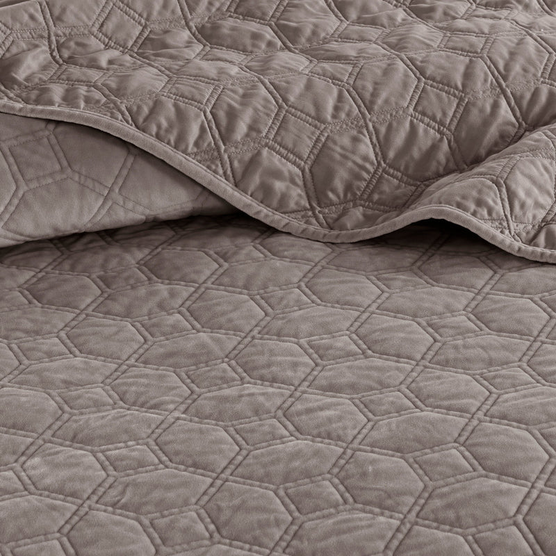 3 Piece Velvet Quilt Set Taupe Full/Queen by HouseOfZazla