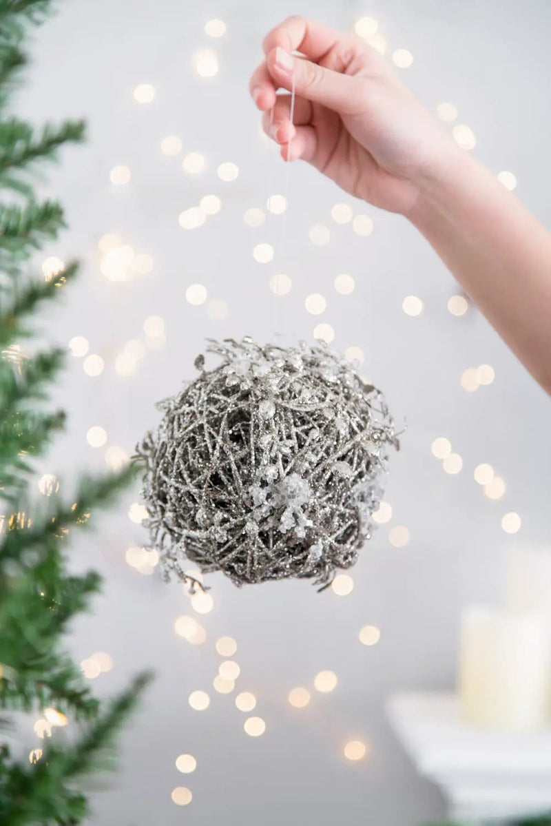Iced Leaf/Twig Ball Christmas Tree Ornaments - Set of 4 by HouseOfZazla