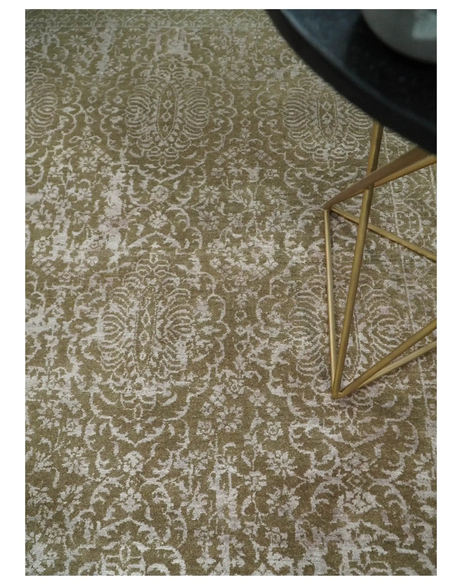 4x6 Fine Hand Knotted Olive and Silver Traditional Vintage Persian Style Antique Wool and SIlk Rug | AGR16 by The Rug Decor