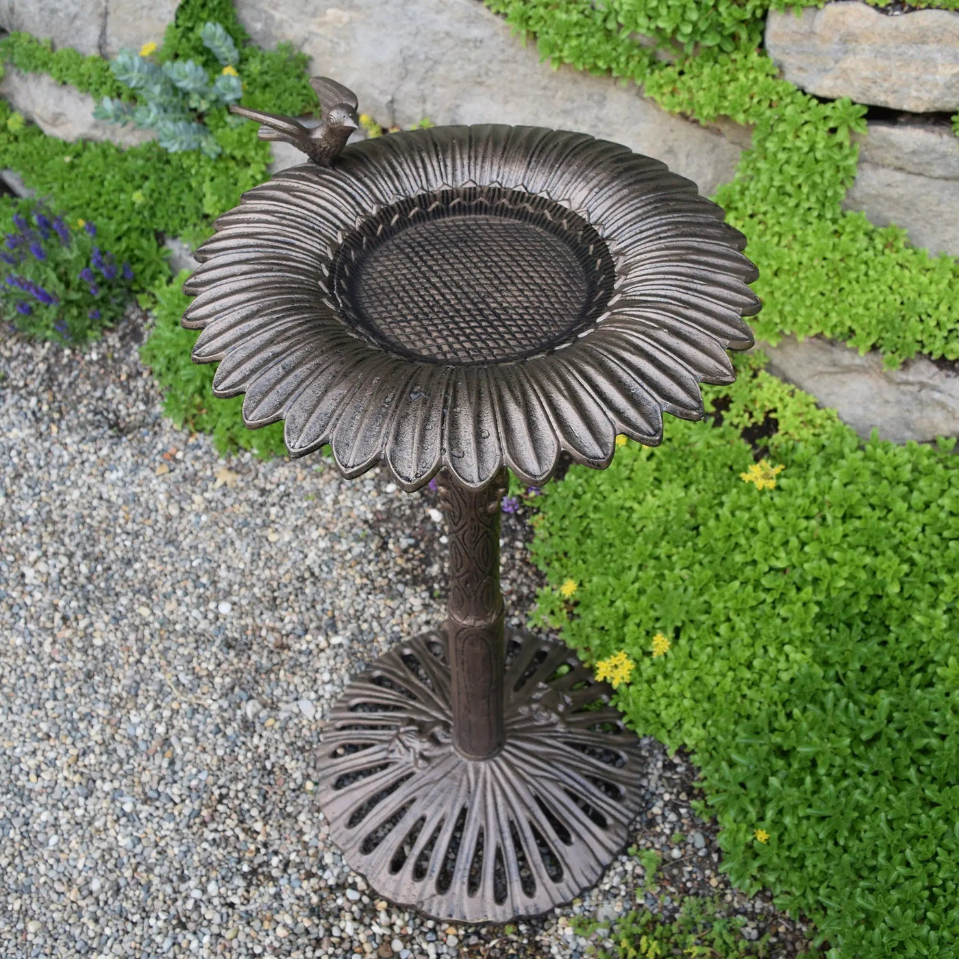 Round Cast Aluminum Metal 30-in Bird Bath with Sunflower Bowl by Sharicks
