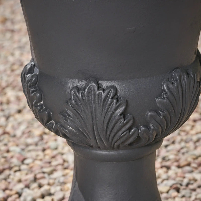 Delphine Urn Planter by HouseOfZazla